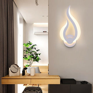 Flame Wall Sconce | Lumilya